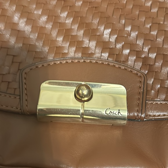 Coach purse - Picture 2 of 7